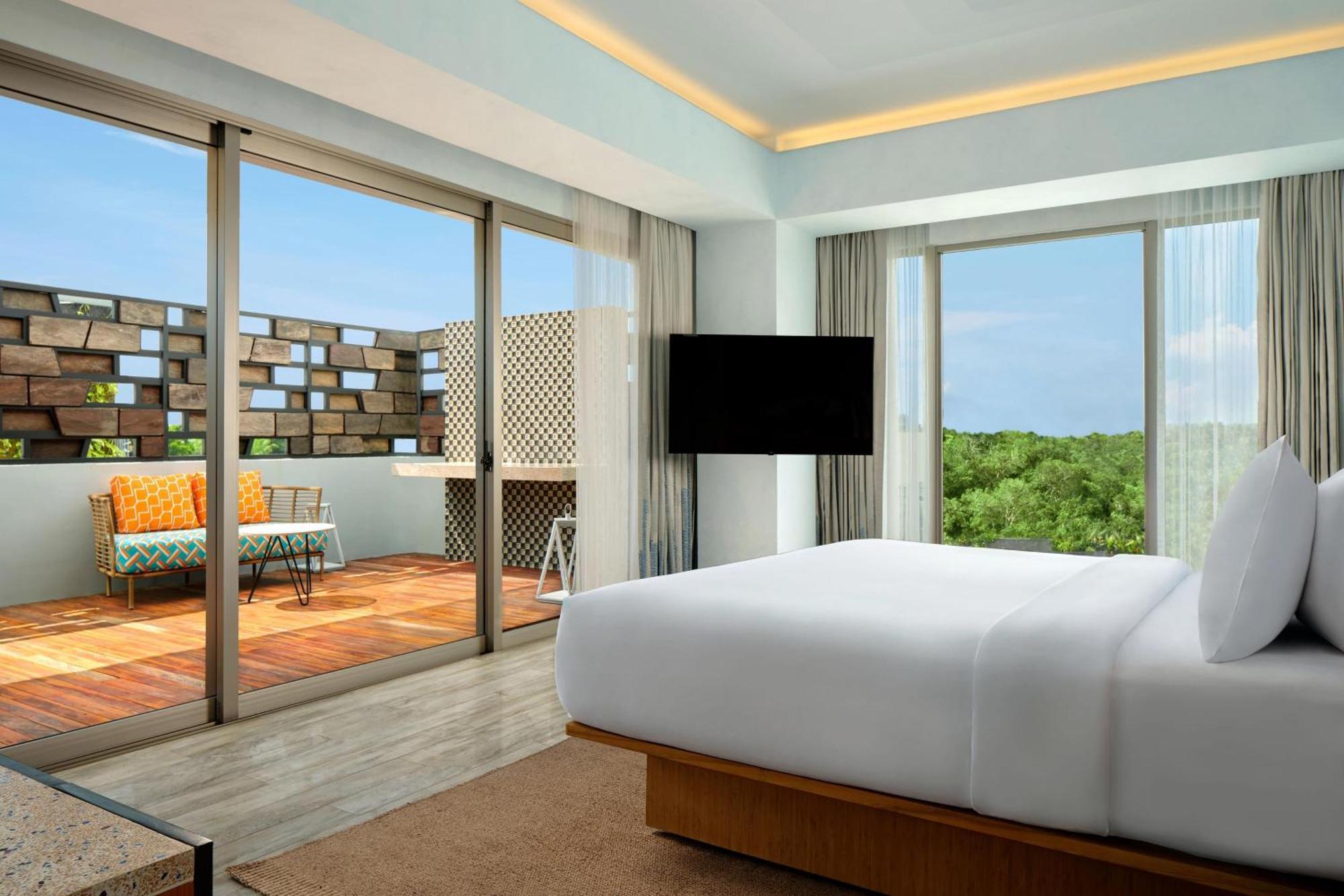 Hotel Aloft Bali Seminyak Extérieur photo