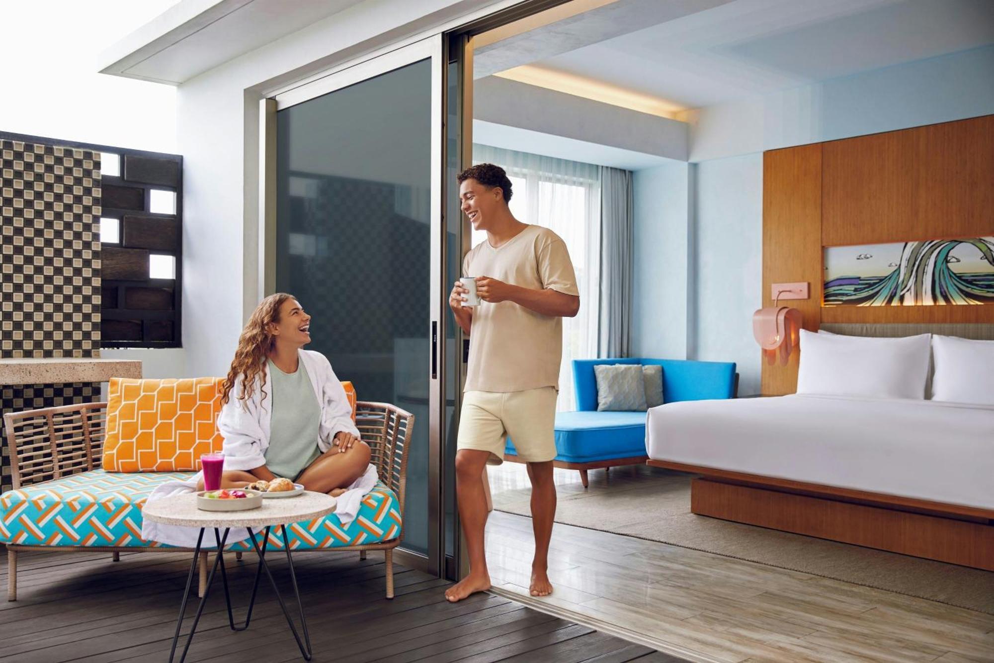 Hotel Aloft Bali Seminyak Extérieur photo